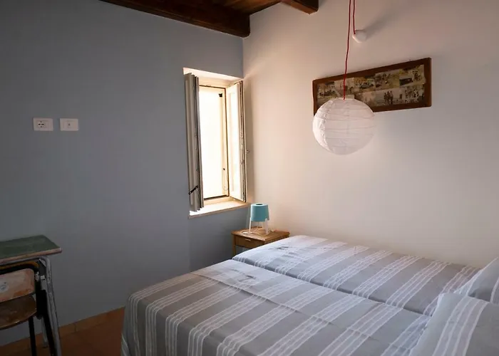 La Casa Dei Ciottoli 卡斯泰诺福奇伦托